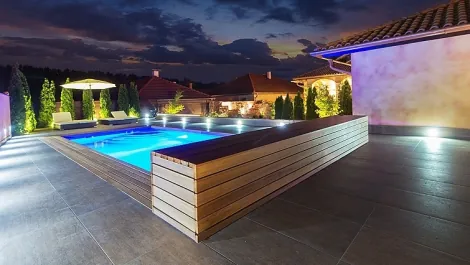 kültéri medence és jakuzzi kültéri medence és jakuzzi