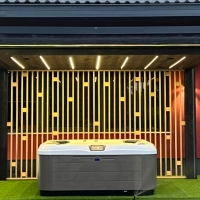 Pergola jakuzzi tető