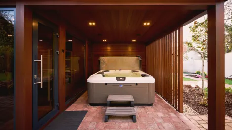 Jakuzzi Jakuzzi